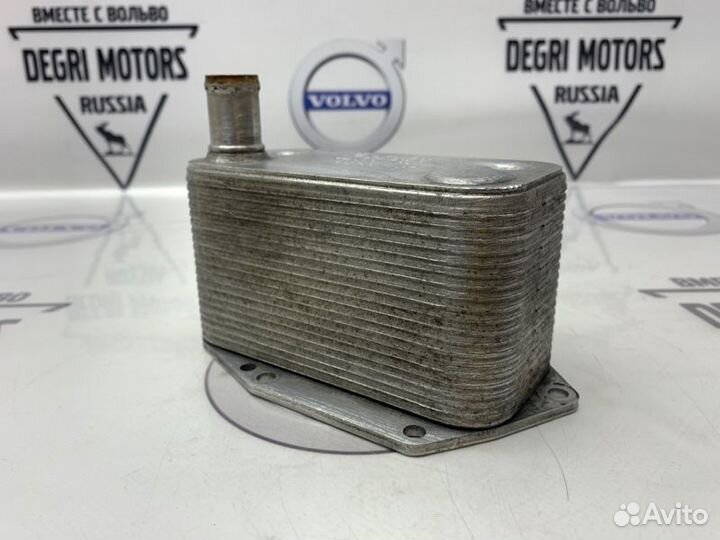 Радиатор масляный двигателя Range Rover L322 02-09