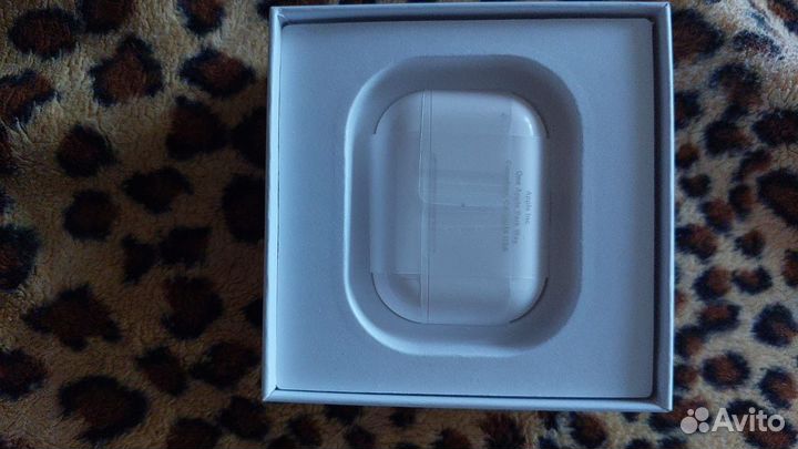 Наушники earpods
