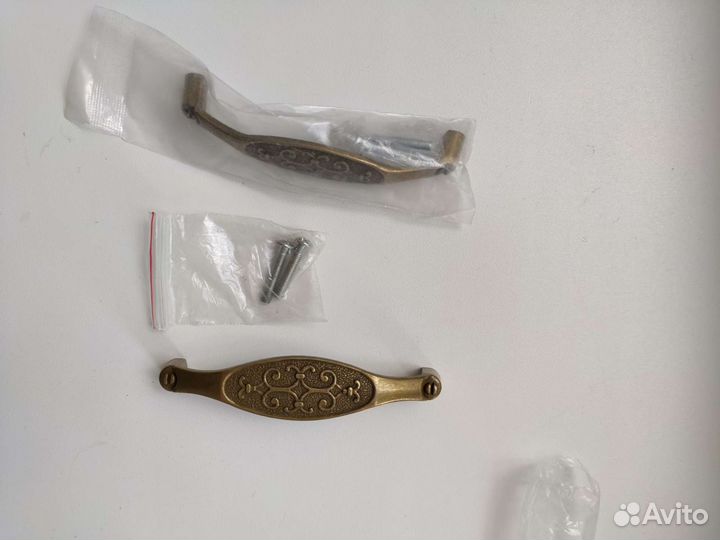 Мебельные ручки