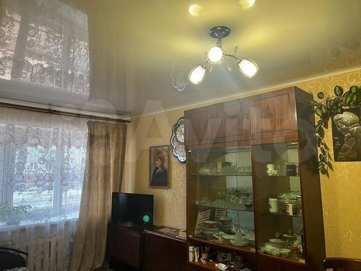 2-к. квартира, 45 м², 1/4 эт.