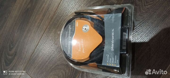 Наушники с микрофоном