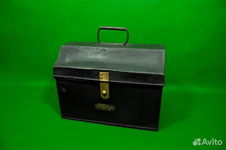 Дореволюционный ящик Робертъ Кенцъ