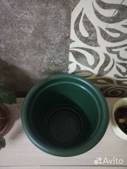 Кашпо для цветов