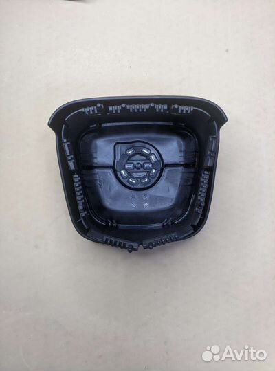 Накладка руля Volvo XL40