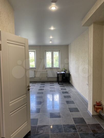 Свободного назначения, 100 м²