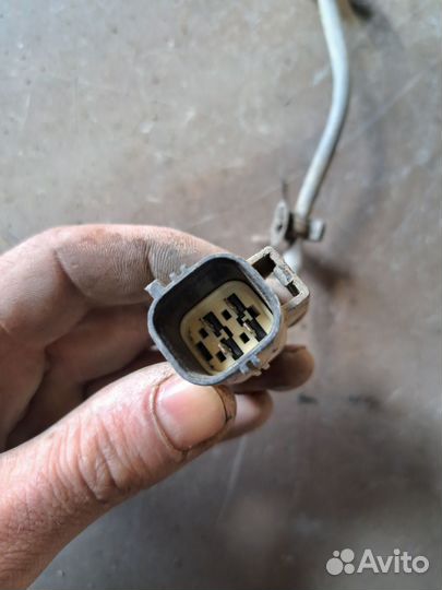 Лямбда-зонд Volvo S80