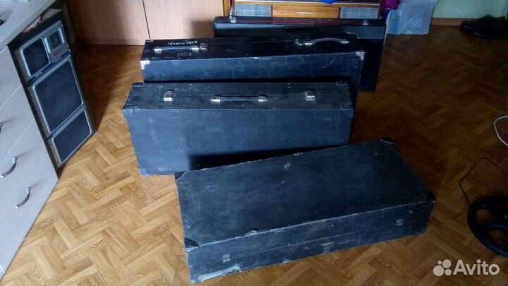 Синтезатор том