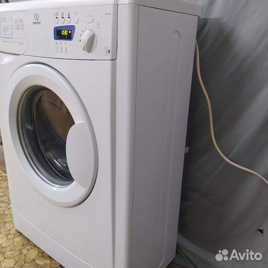 Стиральная машина Indesit Wiue10