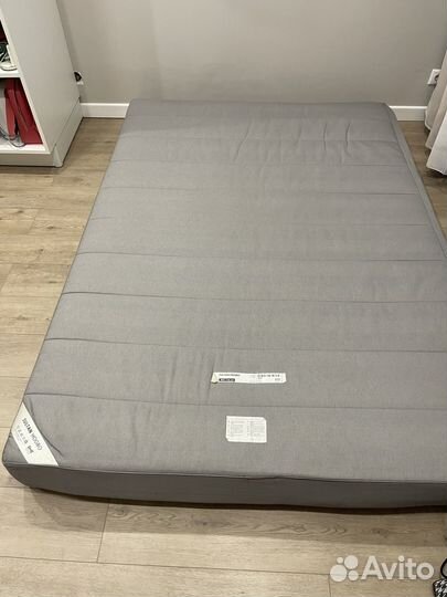 Матрас 140х200 IKEA