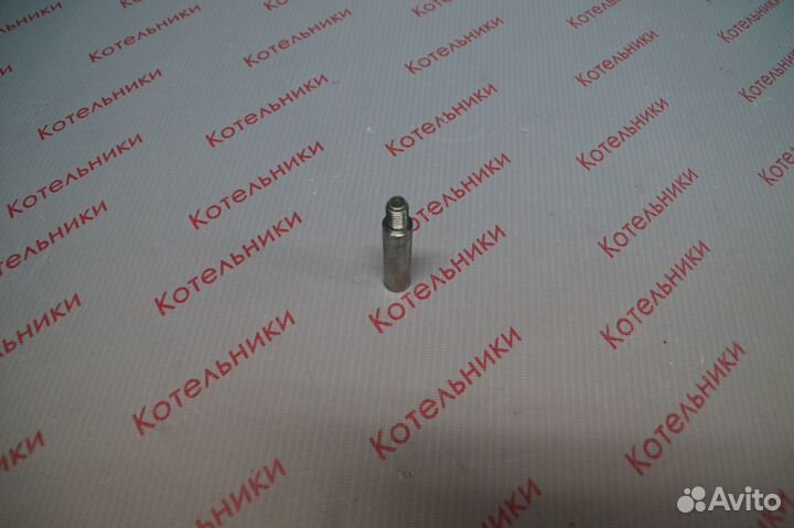 Nissan 41139-9F500 Направляющая суппорта