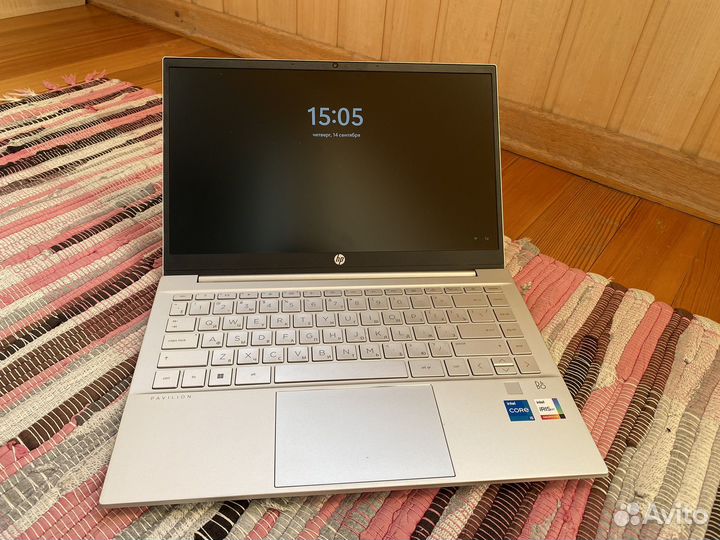 Ноутбук HP Pavilion 14-dv1005ur 6M869EA