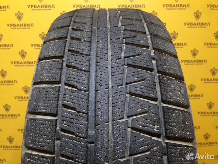 Bridgestone Blizzak Revo GZ 225/55 R17