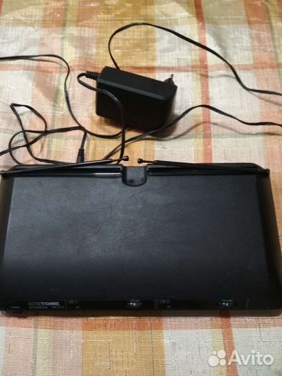 Для радиомикрофона база