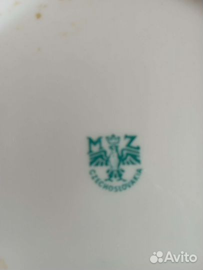 Тарелки глубокие фарфоровые Чехословакия и мелкие