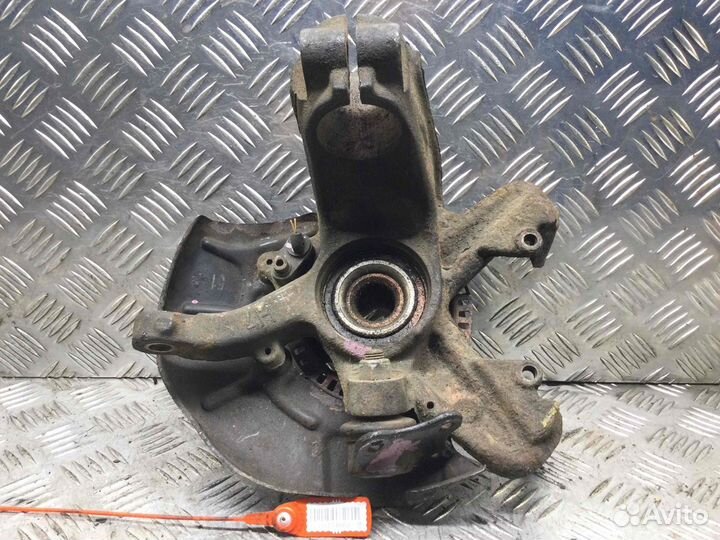 Ступица передняя левая Volkswagen Golf BCA