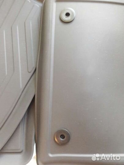 Автомобильные коврики резиновые