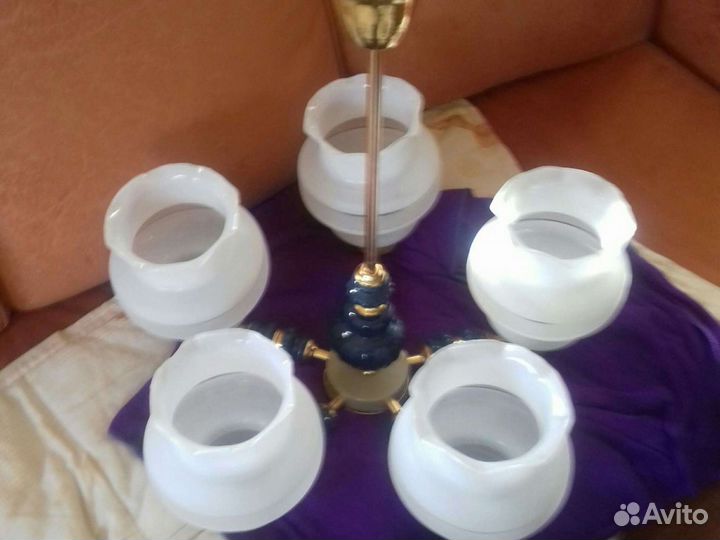 Люстра новая