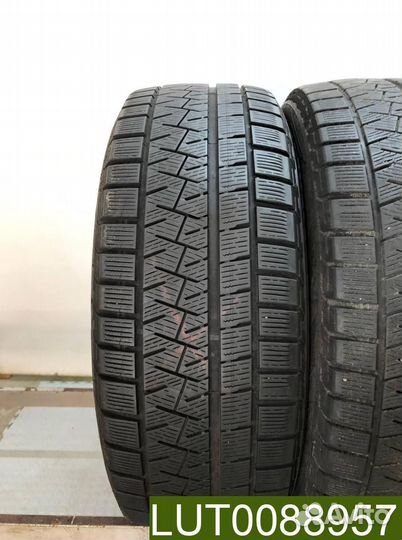 Pirelli Ice Asimmetrico 215/55 R17 94Q