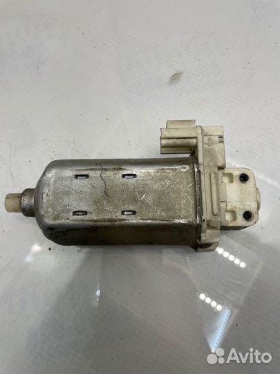 Моторчик сиденья Toyota Camry MCV30 1mzfe 2003