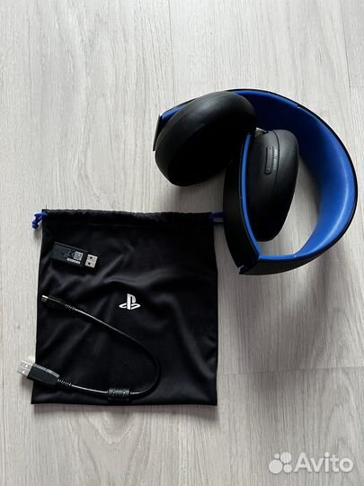 Беспроводные наушники Sony PS4