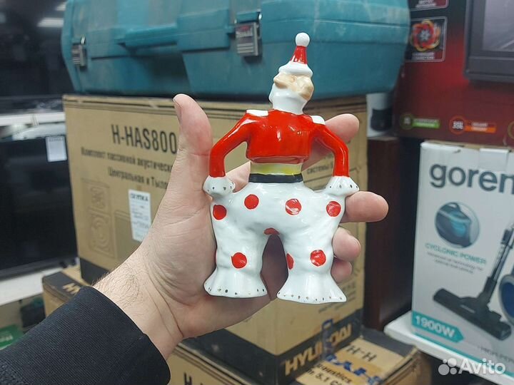 Статуэтка клоун