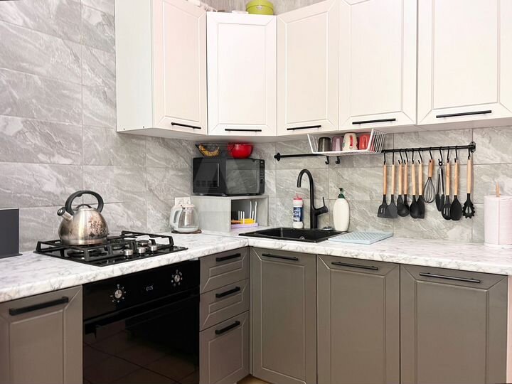 2-к. квартира, 53,4 м², 1/3 эт.