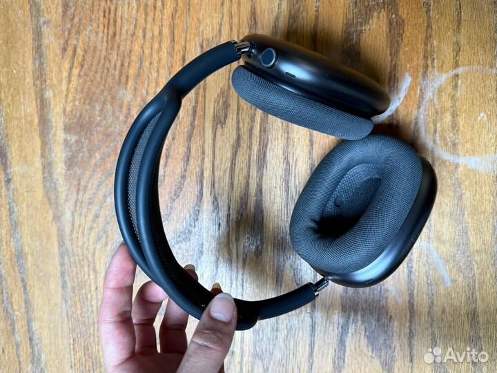 Наушники Apple AirPods Max – черный цвет, отличное