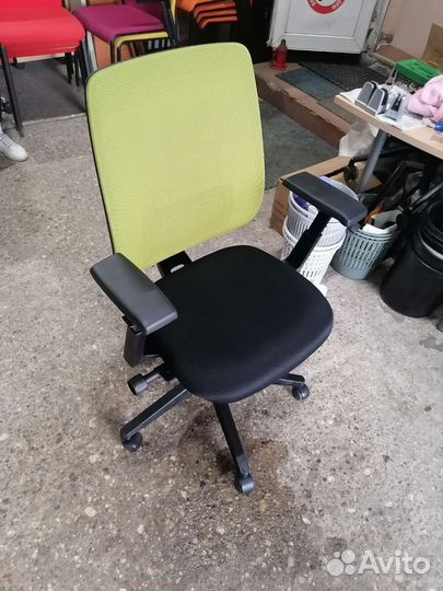 Компьютерное кресло бу