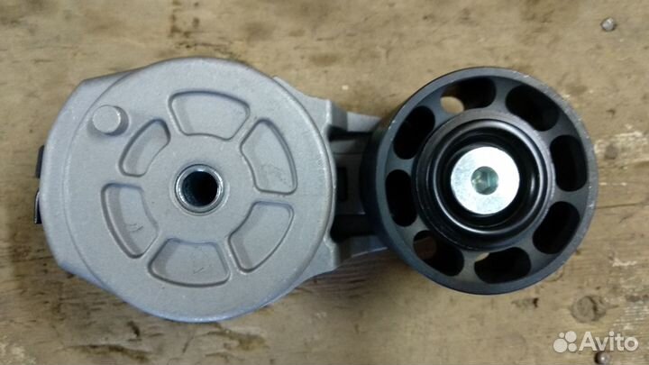 Натяжитель ремня генератора камаз