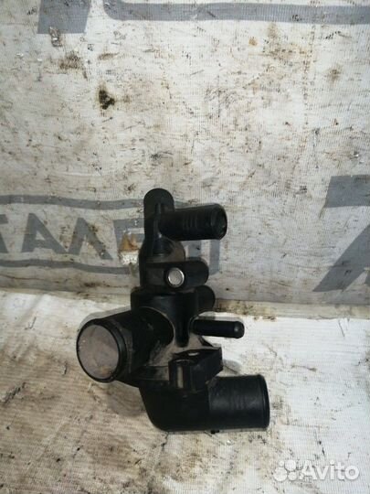 Корпус термостата Ford Transit 2.4