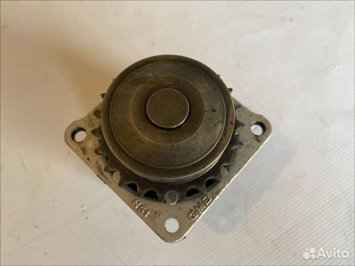 Насос водяной (помпа) Nissan Maxima