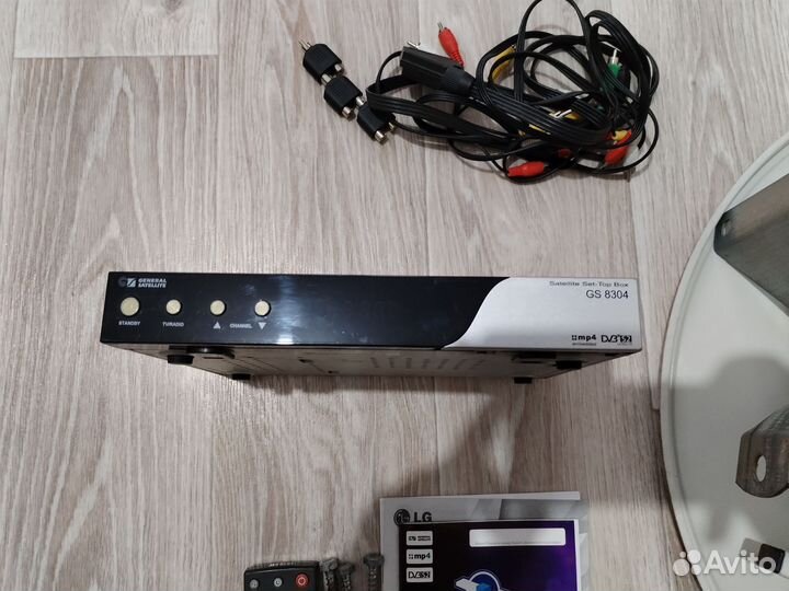 Комплект Триколор gs8304 спутниковая антенна