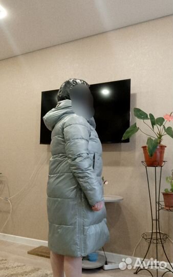 Пуховик женский 48 50