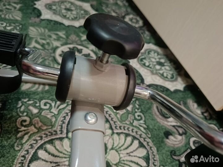 Педальный велотренажер мини