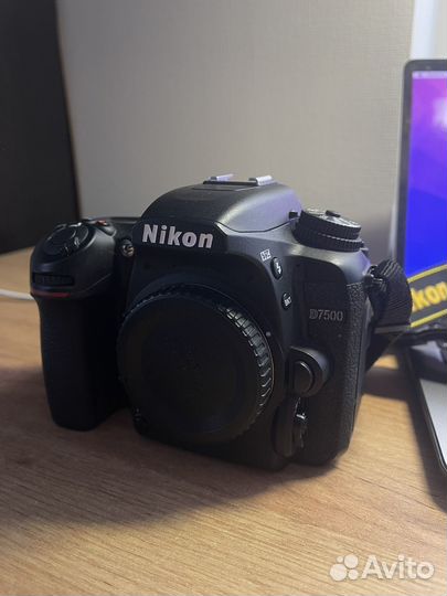 Зеркальный фотоаппарат nikon d7500
