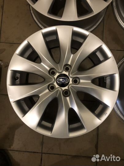 Оригинальные диски на новую Subaru R17 5*114.3