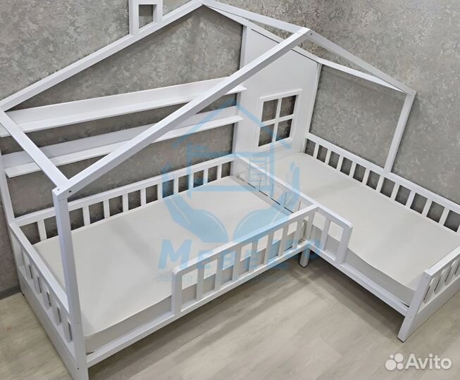 Кровать Домик