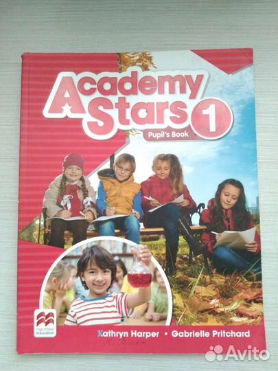 Рабочая тетрадь,учебник по английскому