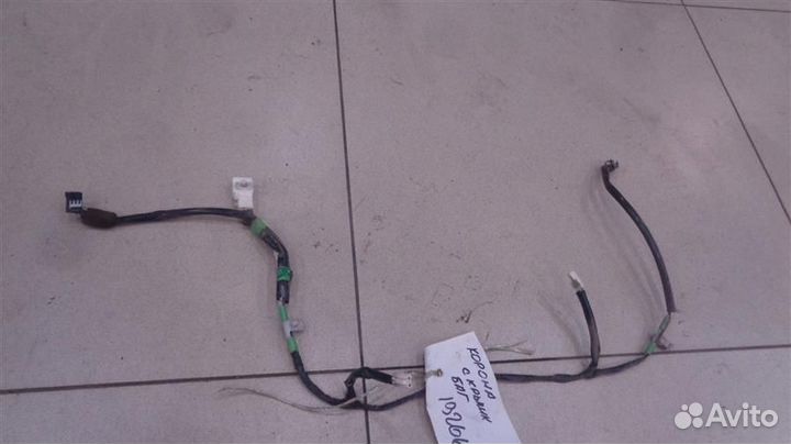 Проводка крышки багажника Toyota Corona T190 1992
