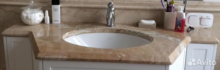 Мраморная столешница в ванную