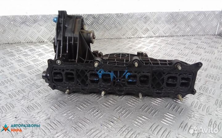 Коллектор впускной Mercedes-Benz C-Класс W204/S204