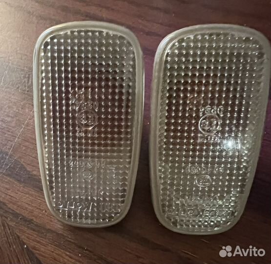 Поворотник Toyota Land Cruiser 200