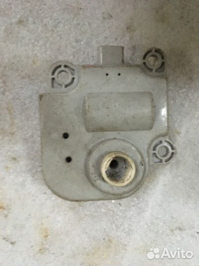 Моторчик привода заслонок отопителя