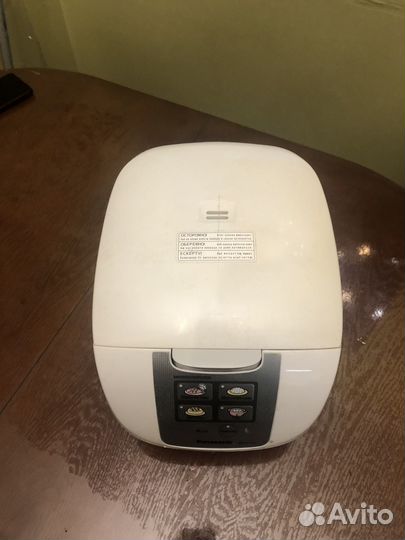 Мультиварка Panasonic SR-DF101
