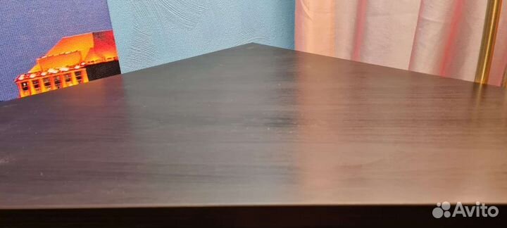 Письменый стол IKEA Micke (угловой)