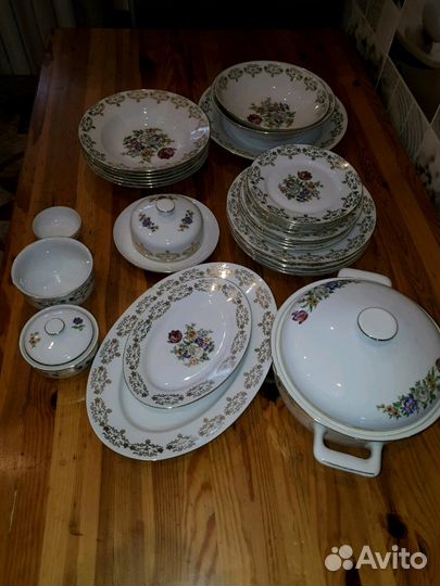 Сервиз столовый