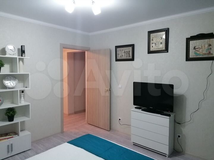2-к. квартира, 63 м², 1/16 эт.