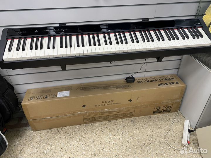 Цифровое пианино Nux npk 10