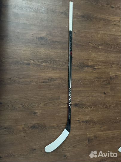 Хоккейные клюшки bauer