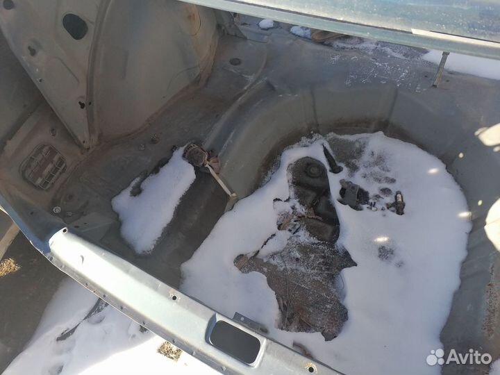 Панель задняя ниша под запаску Zaz Chance Заз Сенс